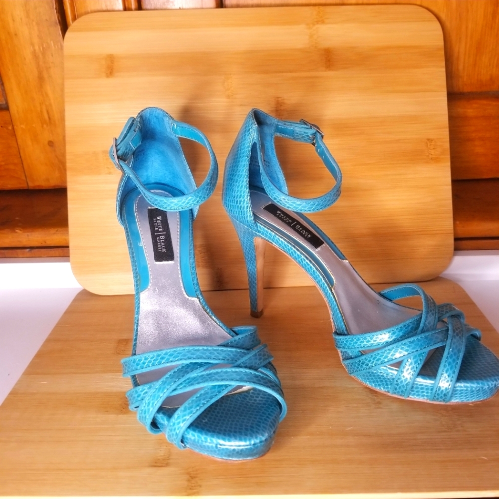 Turquoise snakeskin texture high heel sandals